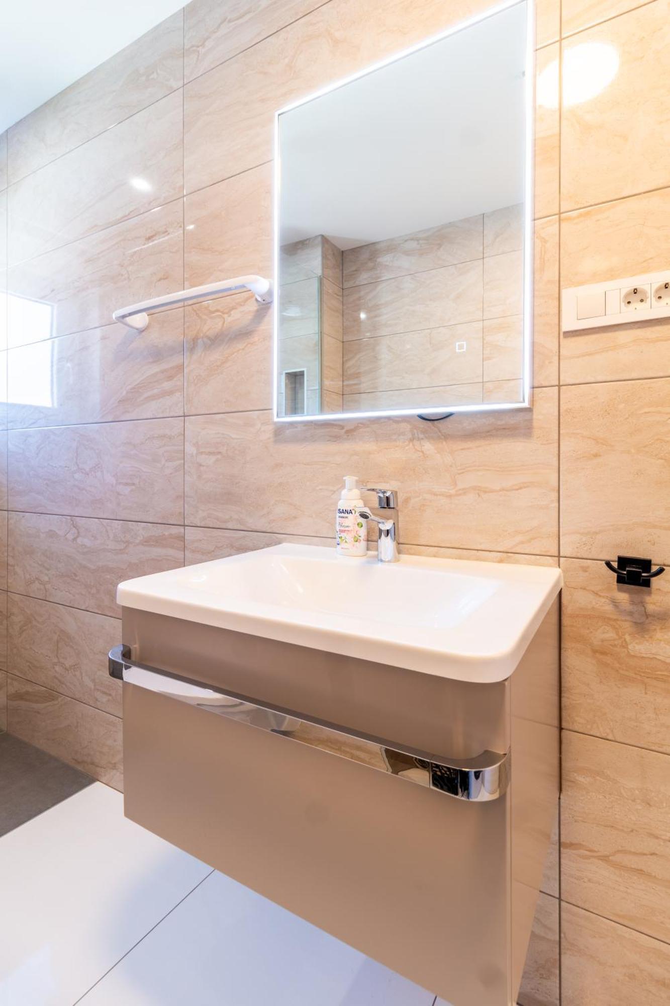 Apartmani Nela Kaštela Extérieur photo