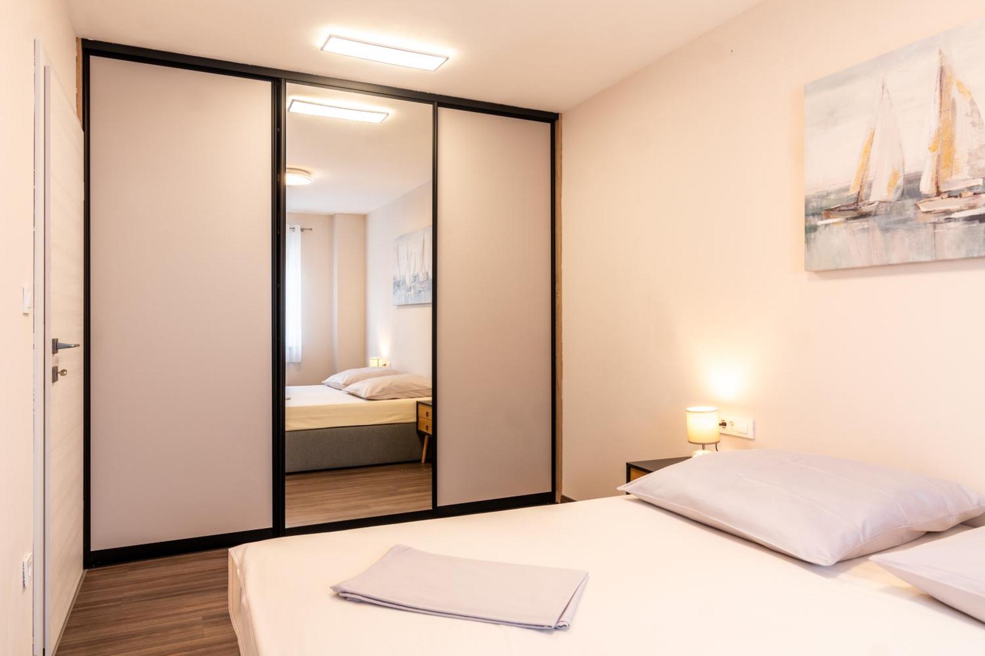 Apartmani Nela Kaštela Extérieur photo